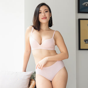 OOMPH!Velvet-Matte Seamless Bikini Cheeky in Muted Pink