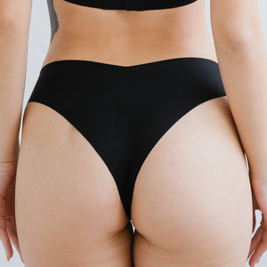 Jell-ee V-Cut Sexy Thong in Black (Signature Edition)