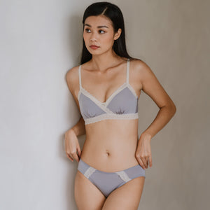 The Silky Smooth! Lace Trim Low-Rise Cheekie in Taro Crepe